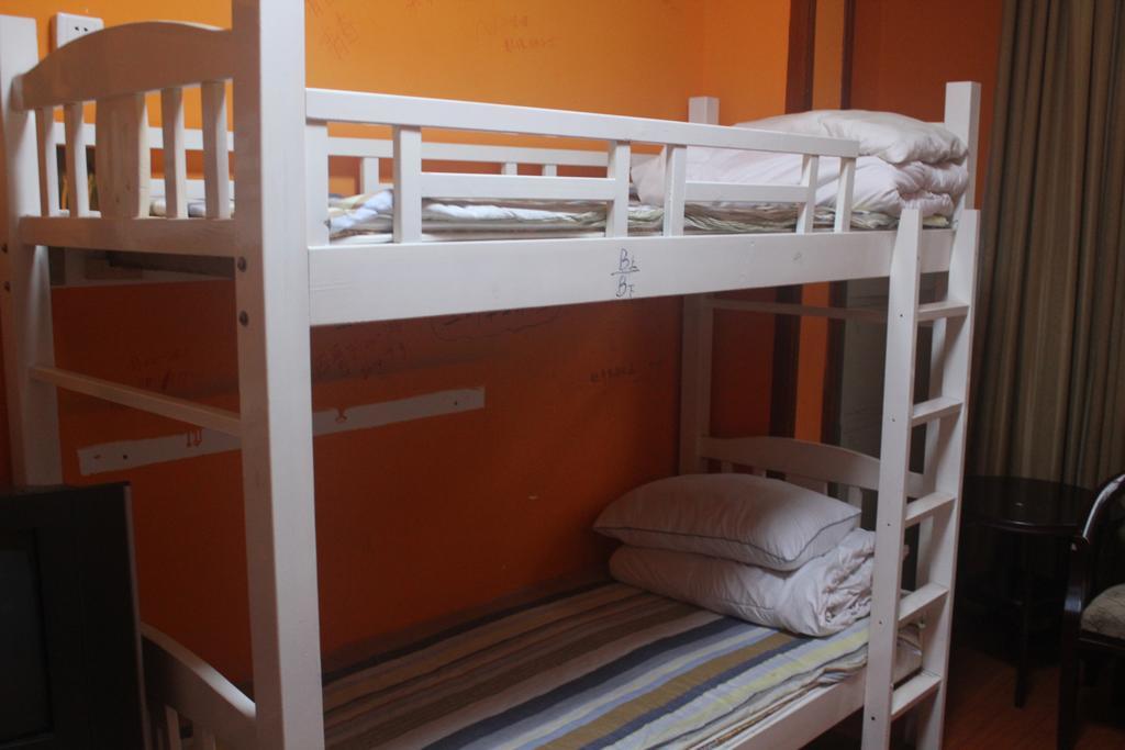 Dengba Hostel Chengdu Branch Номер фото