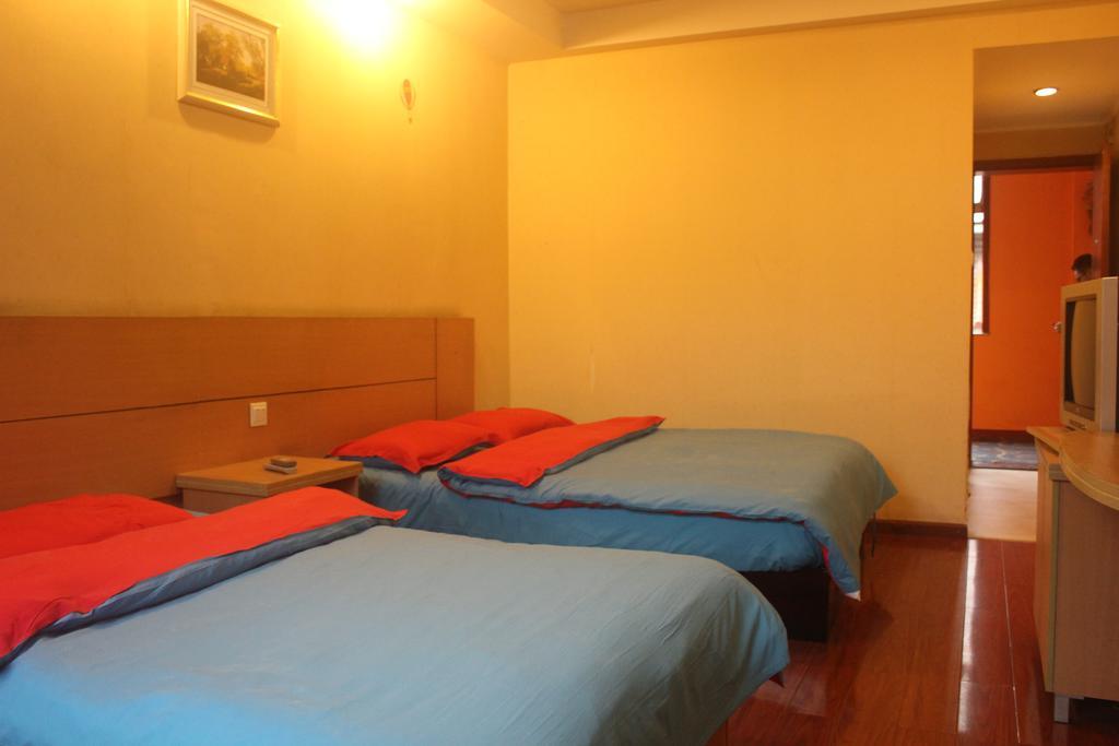 Dengba Hostel Chengdu Branch Номер фото